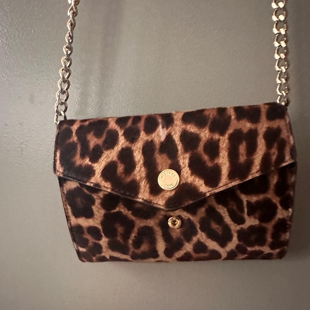 Michael Kors Wallet Crossbody Leopard Printed